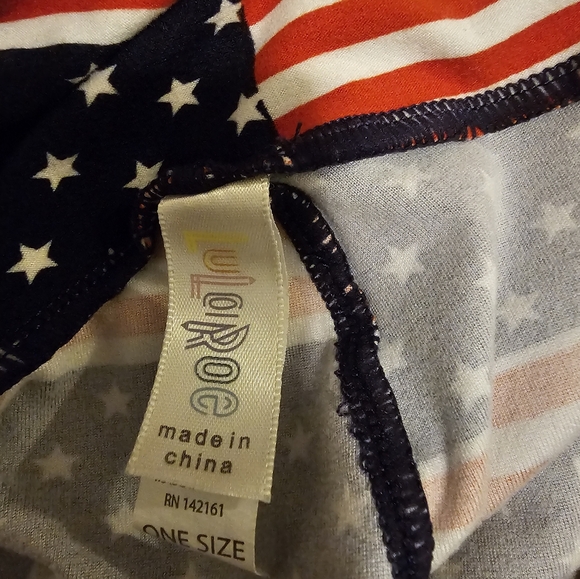 Lularoe Patriotic American Flag Leggings - Picture 5 of 6